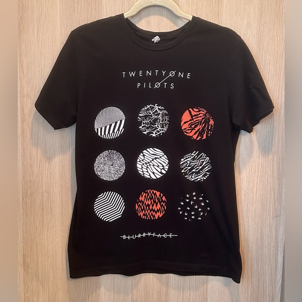 Twenty One Pilots Blurry Face Studio Album Alternative Band Music Small T-shirt